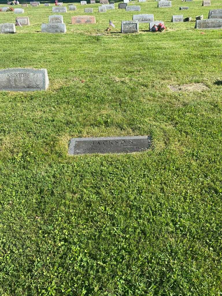 John H. Jackson's grave. Photo 2