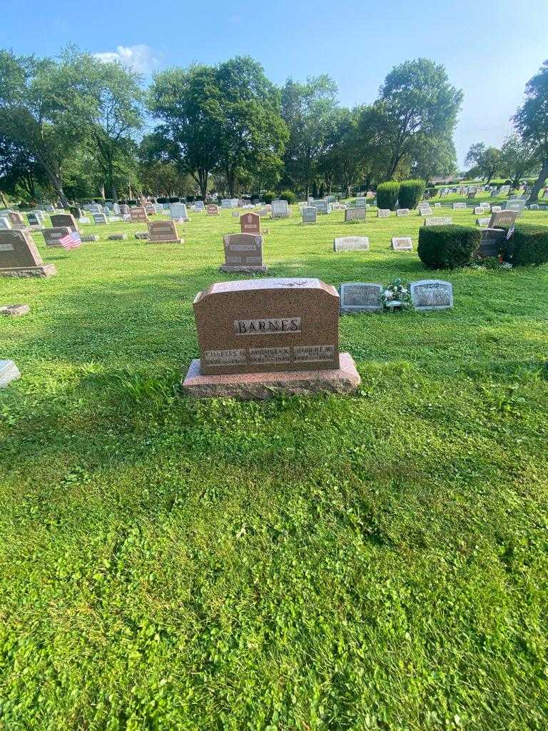 Augusta K. Barnes's grave. Photo 1