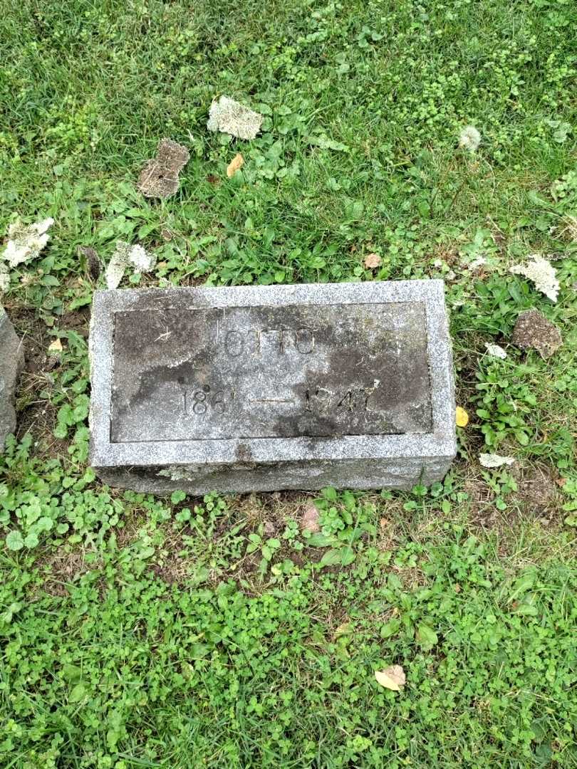 Otto Steingrebe's grave. Photo 2