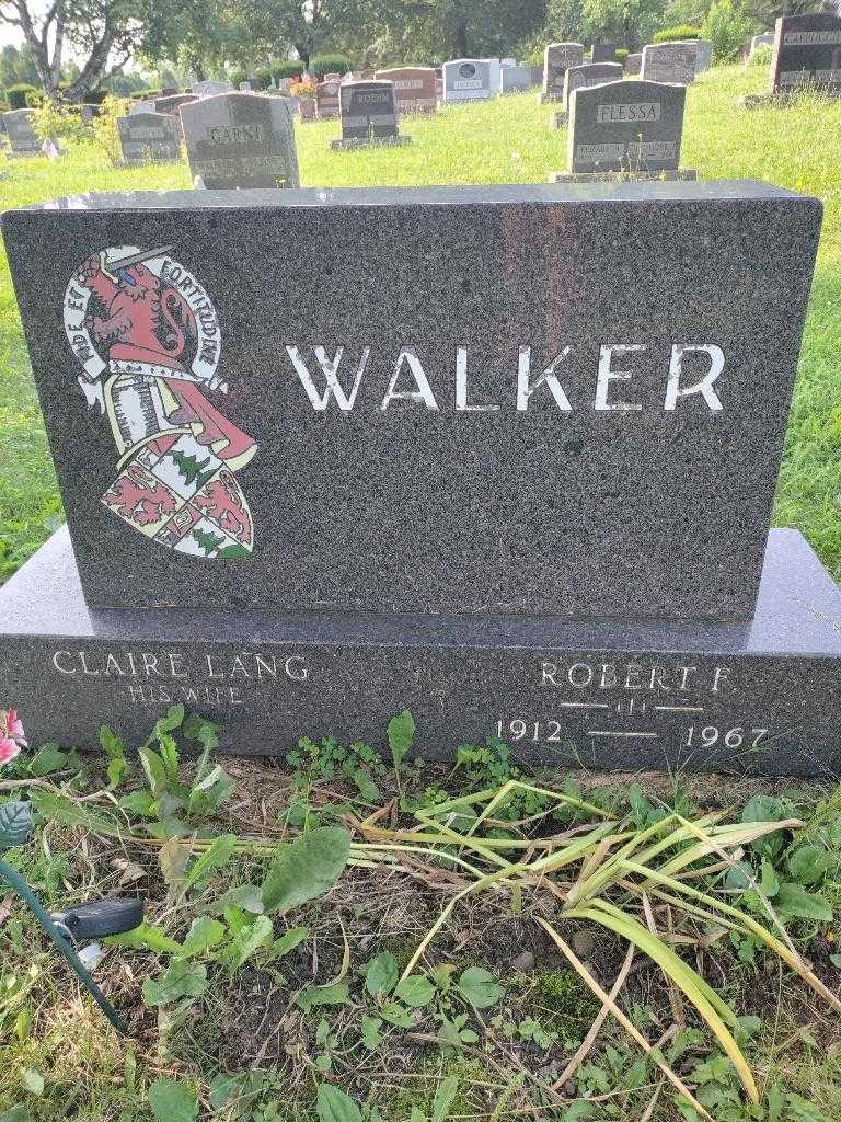 Robert F. Walker's grave. Photo 3