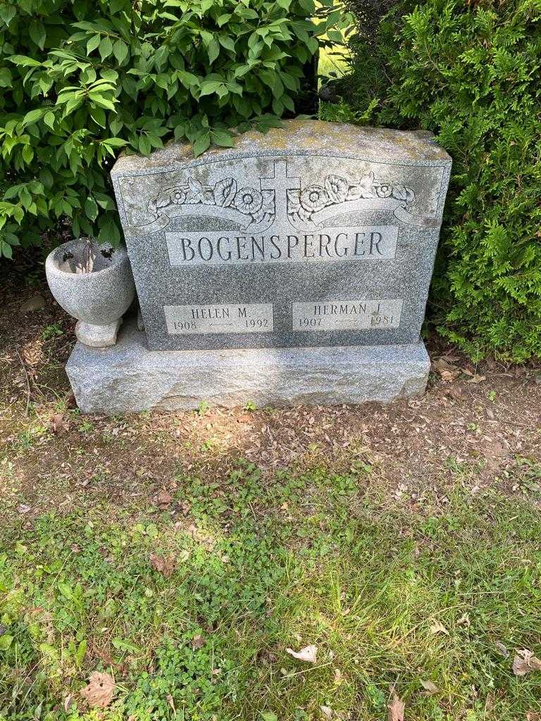Mary Bogensperger's grave. Photo 2