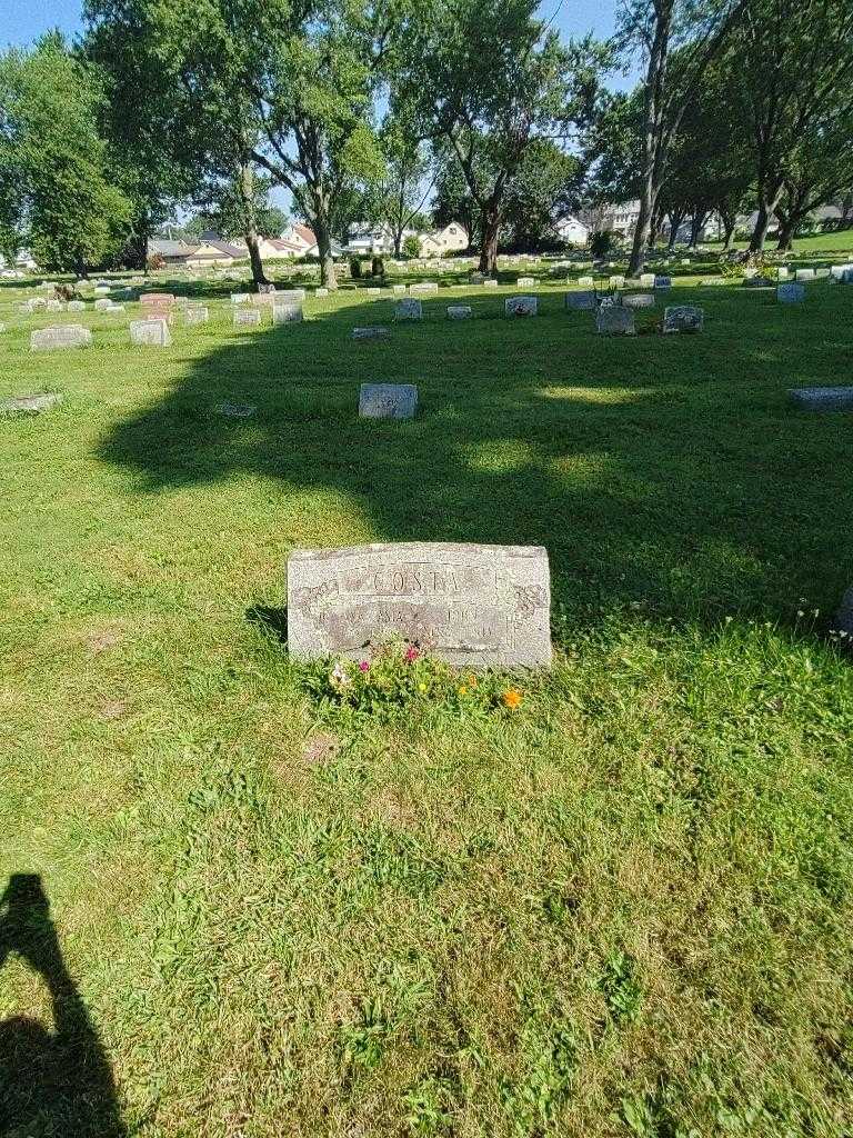 John Costa's grave. Photo 1