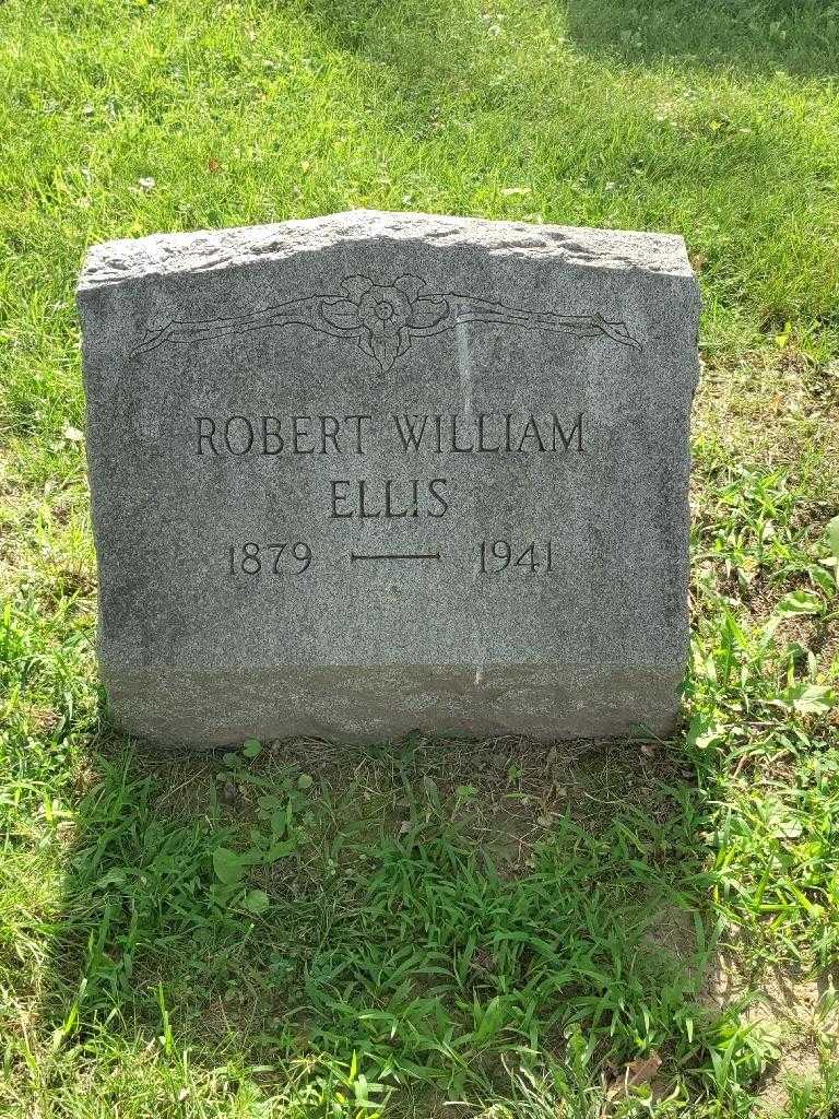 Robert William Ellis's grave. Photo 3