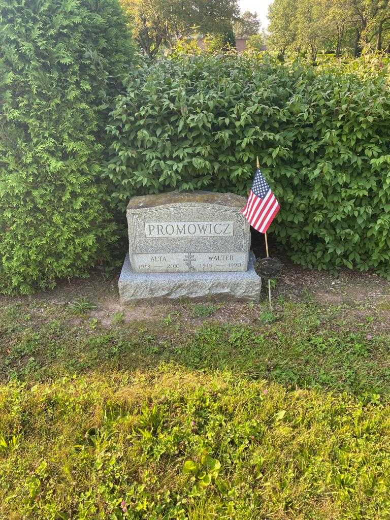 Walter Promowicz's grave. Photo 3