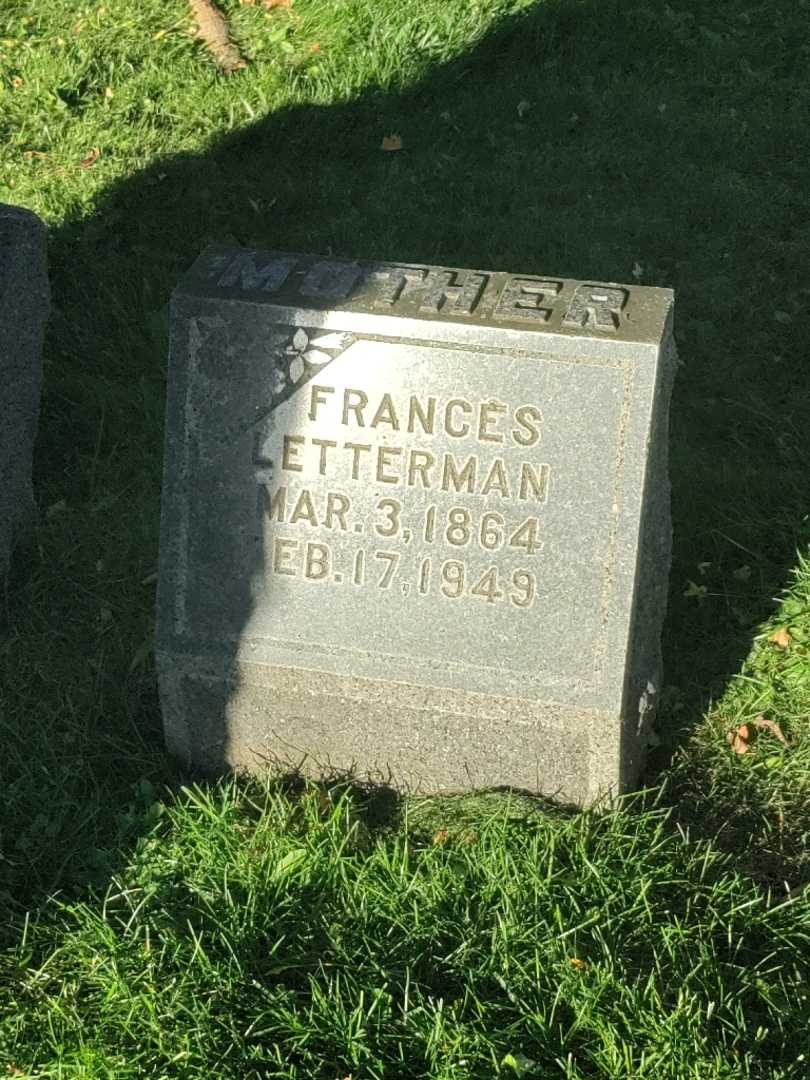 Frances Letterman's grave. Photo 3