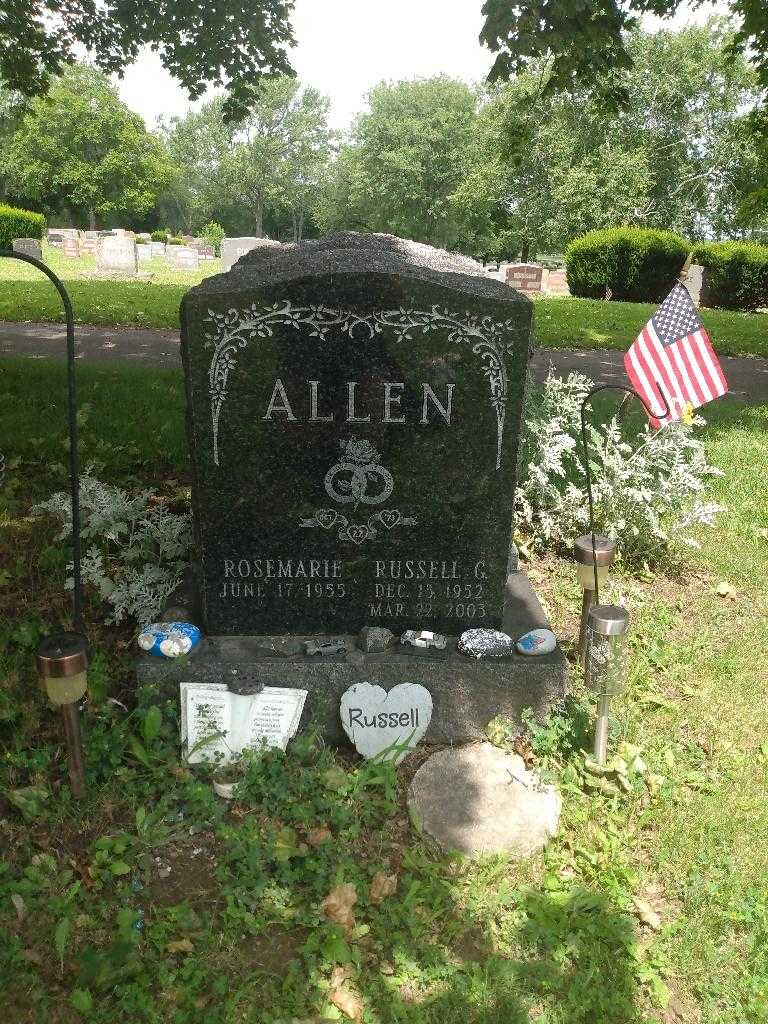 Russell G. Allen's grave. Photo 2