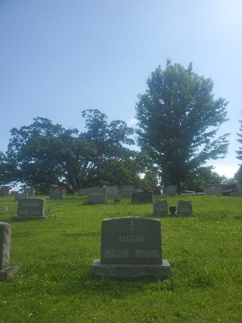 Helen Thier Schuh's grave. Photo 1