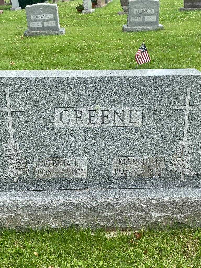 Bertha L. Greene's grave. Photo 3