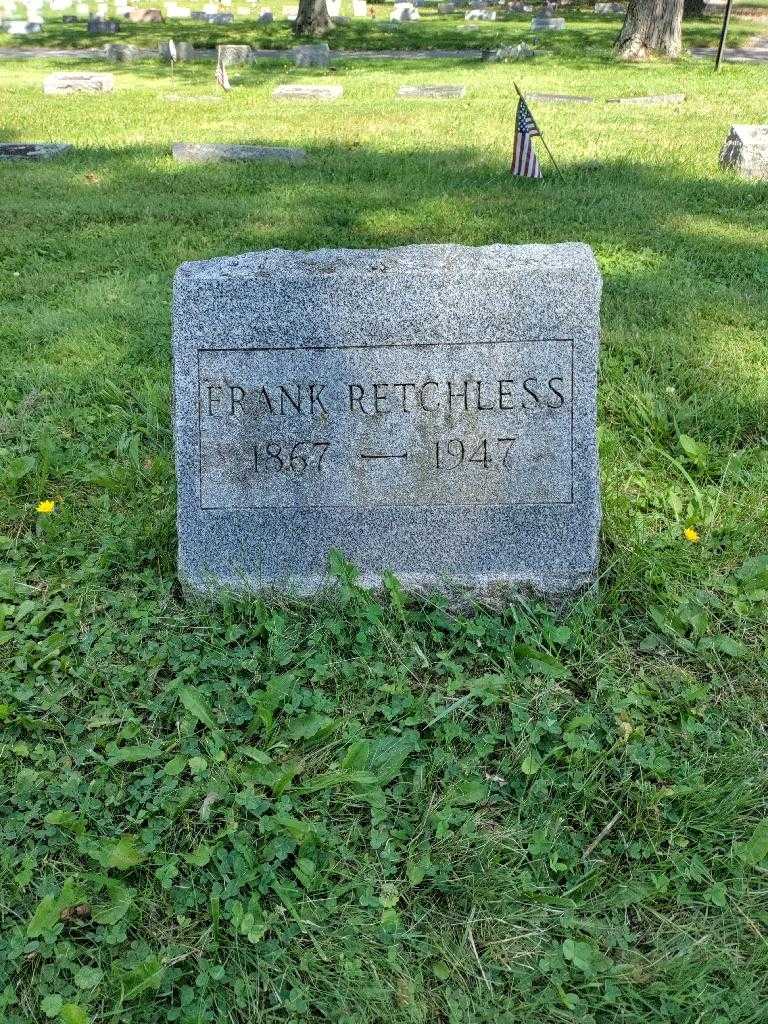 Frank Retchless's grave. Photo 3