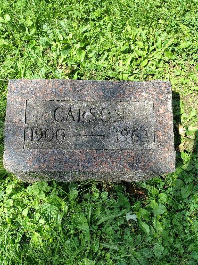 Carson Wallon's grave. Photo 3