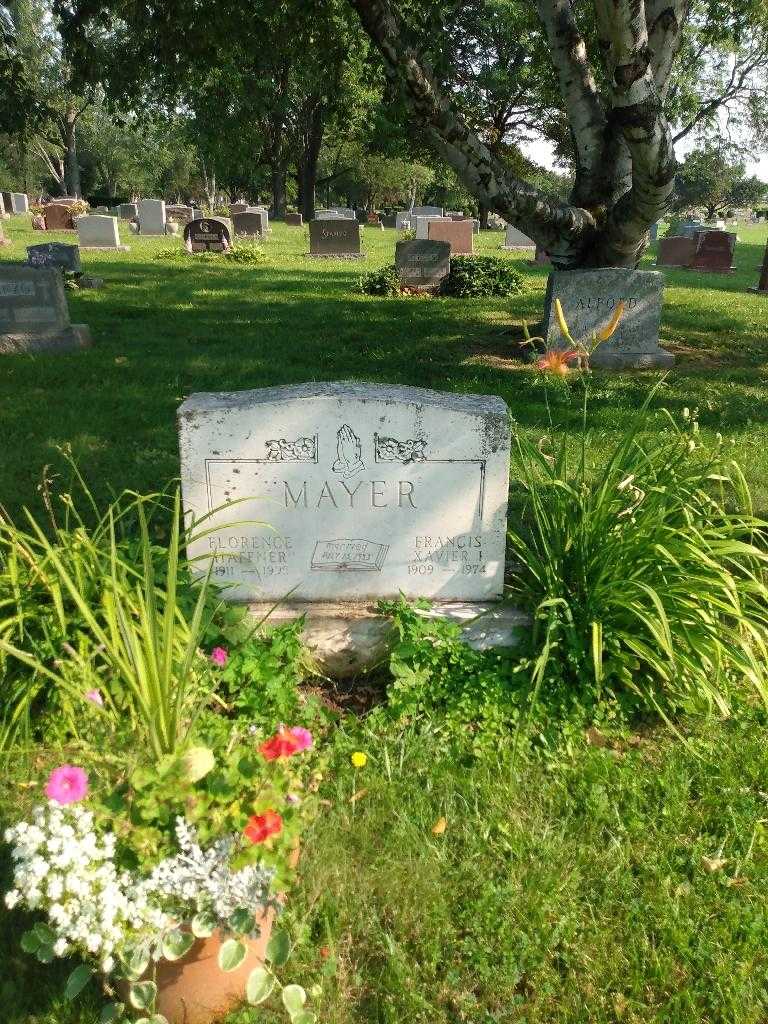 Florence Mayer Haffner's grave. Photo 1
