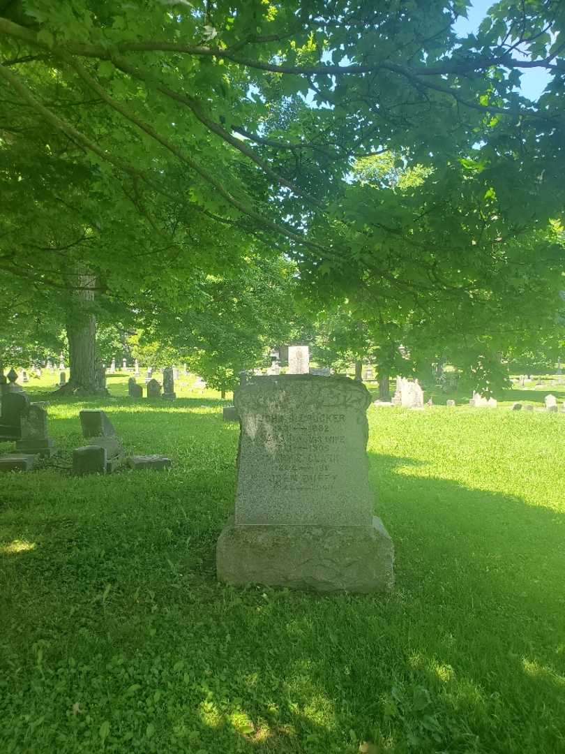 Sarah M. Crocker's grave. Photo 1