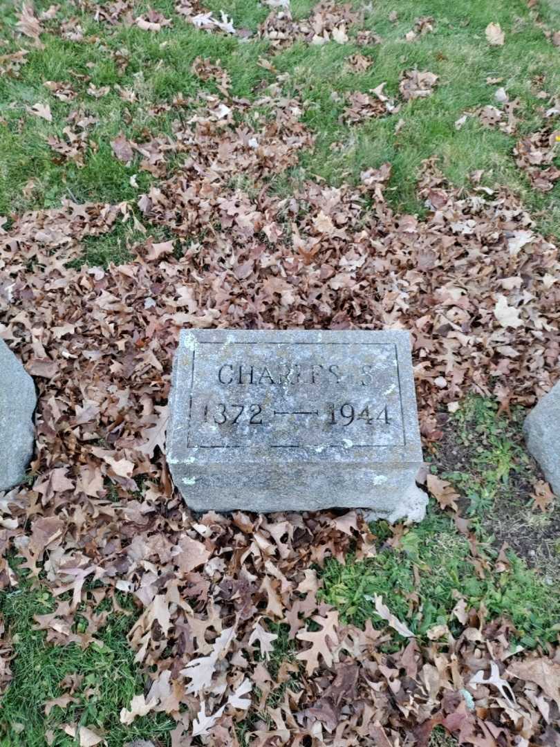Charles S. Silverman's grave. Photo 2