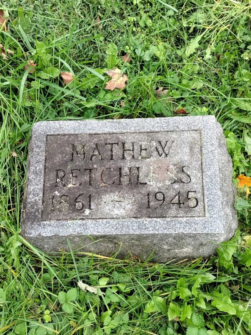 Mathew Retchless's grave. Photo 3