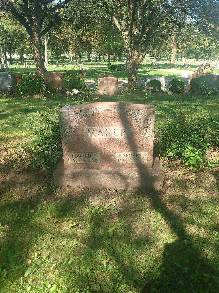Edward F. Maser's grave. Photo 1