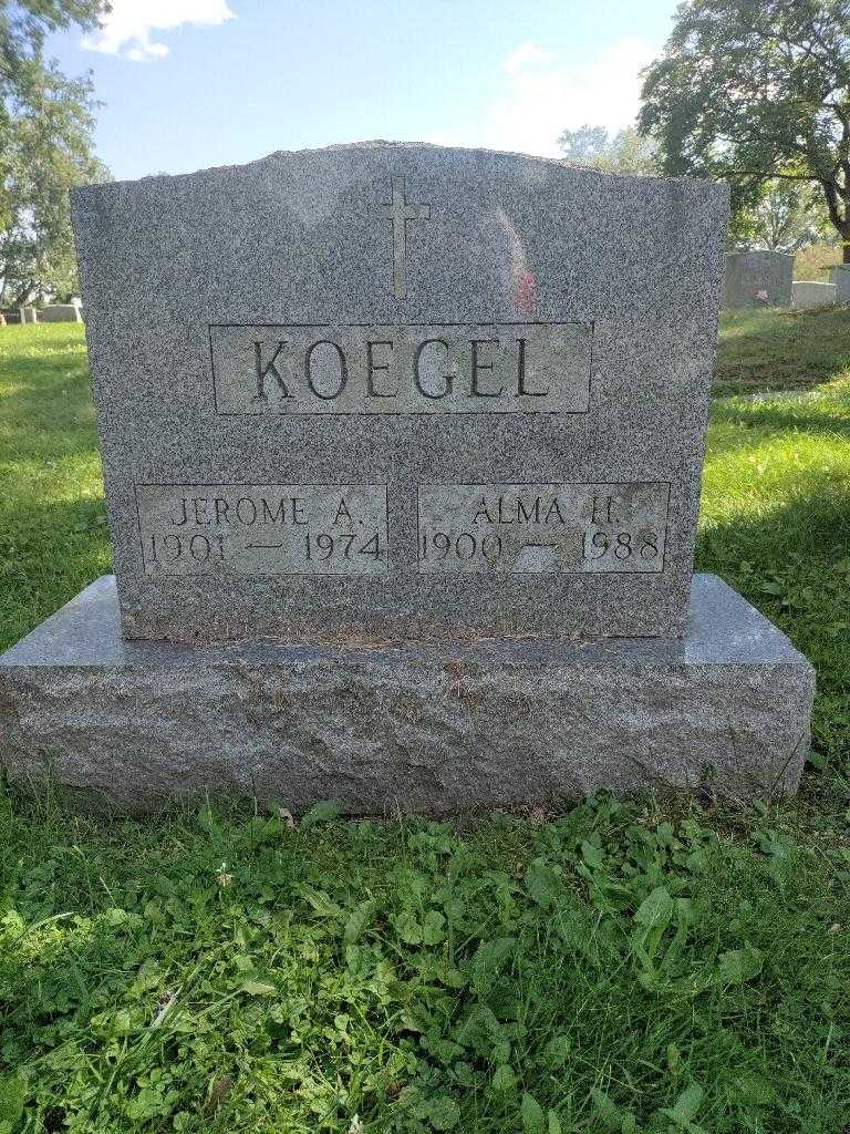 Alma H. Koegel's grave. Photo 2