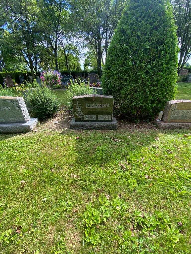 Martin V. Maloney Junior's grave. Photo 1