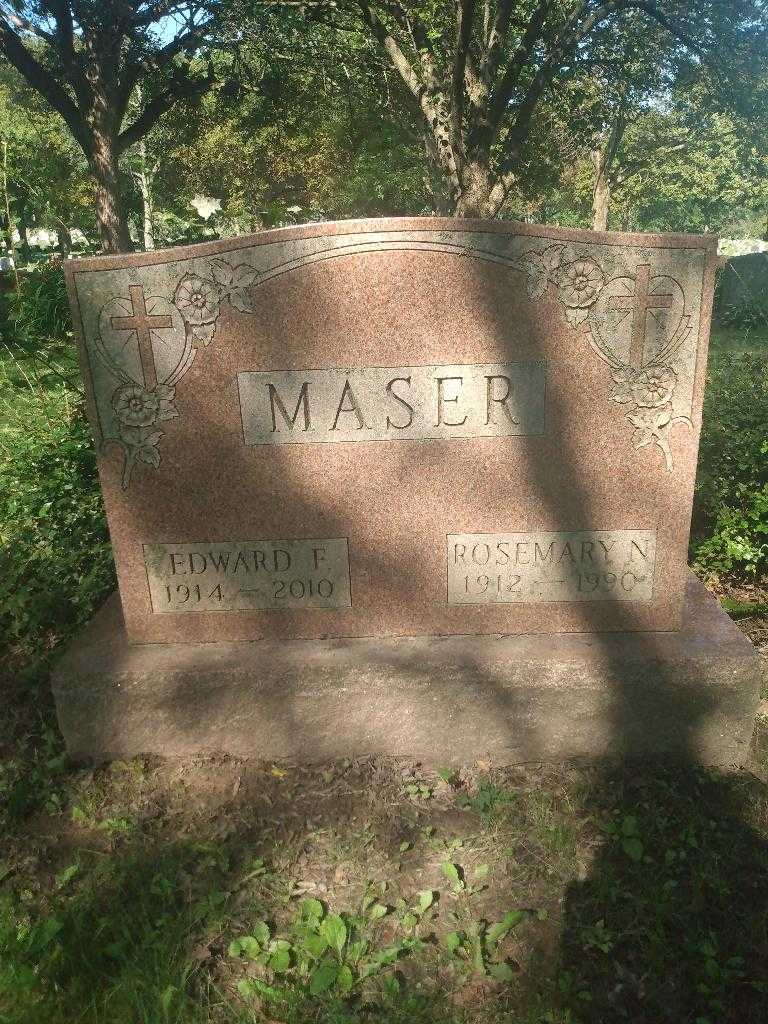 Edward F. Maser's grave. Photo 2