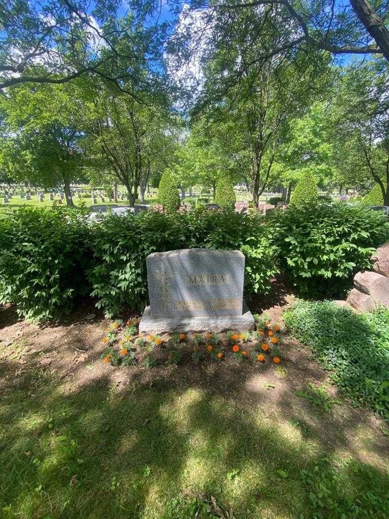 Angela A. Maira's grave. Photo 1