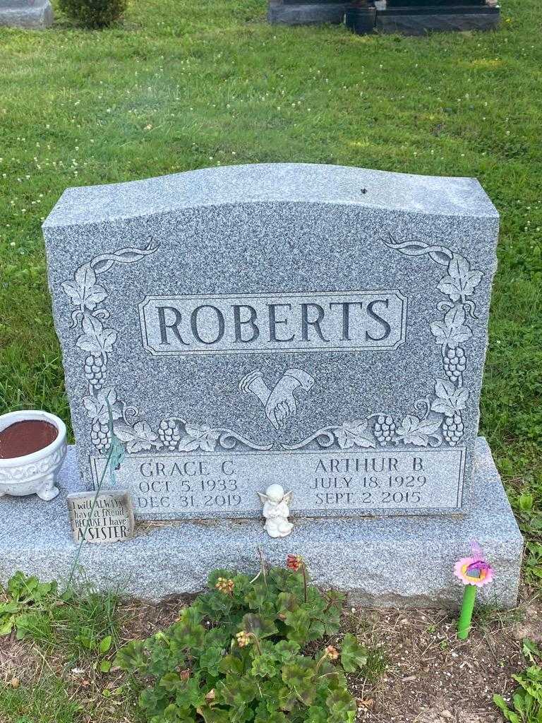 Grace C. Roberts's grave. Photo 3
