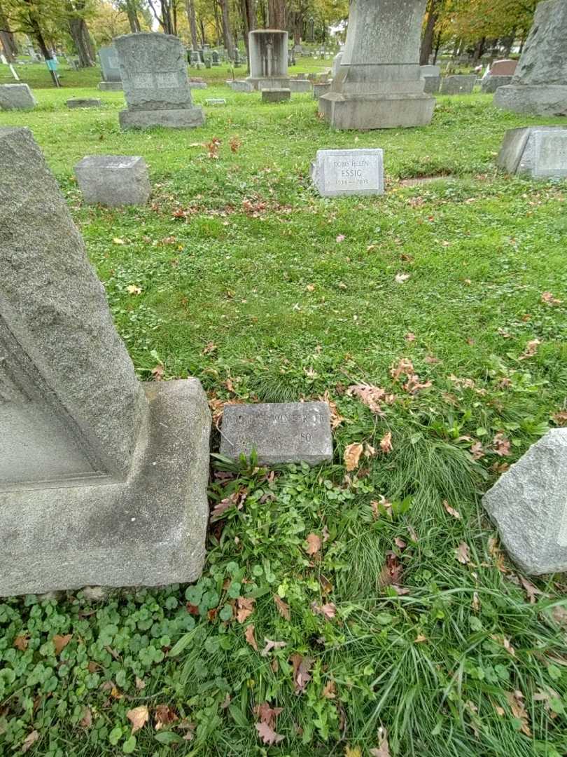 Norman Winter Junior's grave. Photo 1