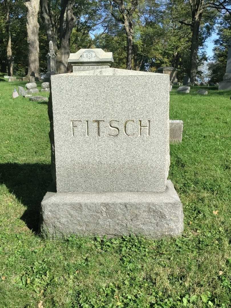 Marie Ethel Tickner Ault's grave. Photo 4
