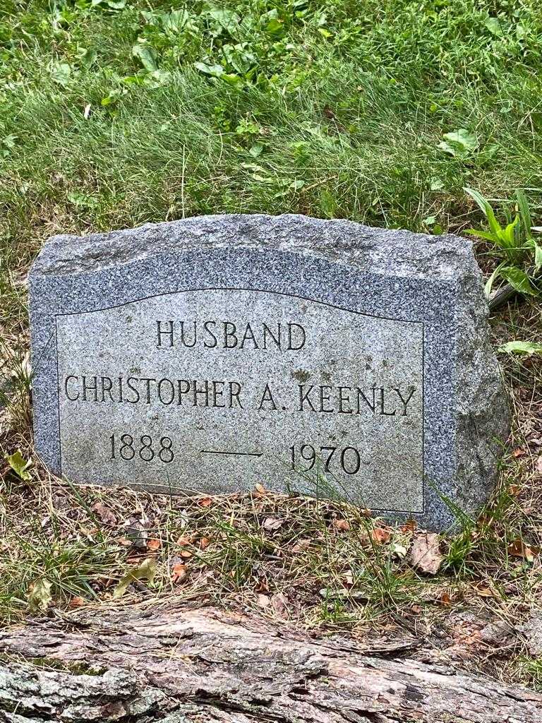 Christopher A. Keenly's grave. Photo 4