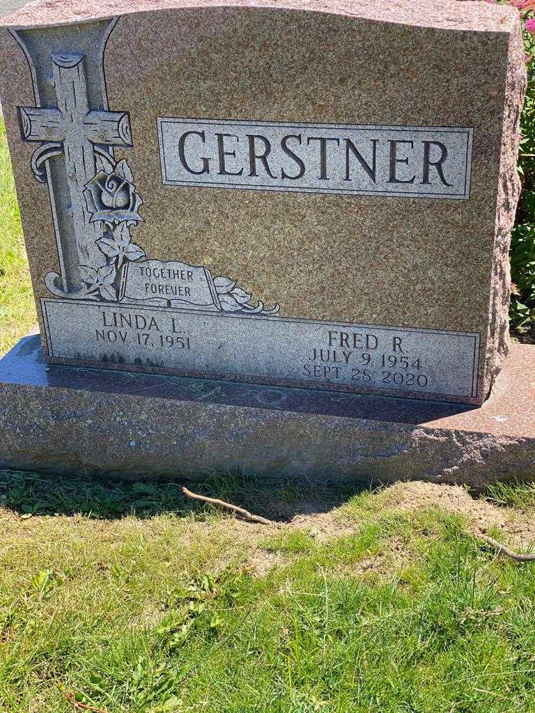Fred R. Gerstner's grave. Photo 3
