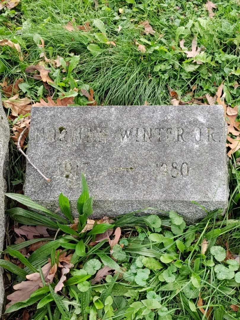Norman Winter Junior's grave. Photo 3