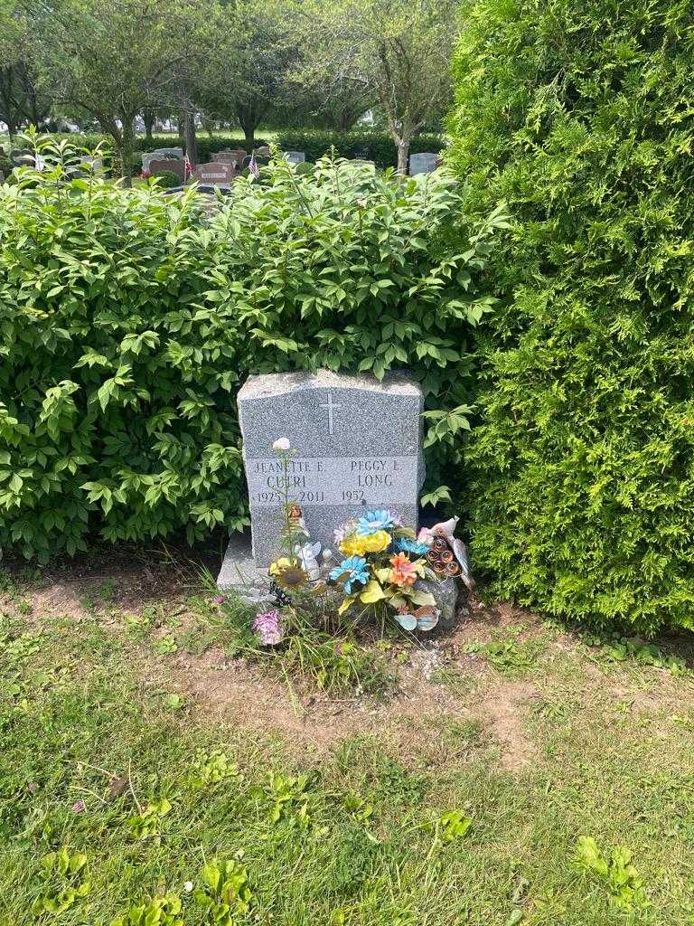 Jeanette E. Cutri's grave. Photo 2