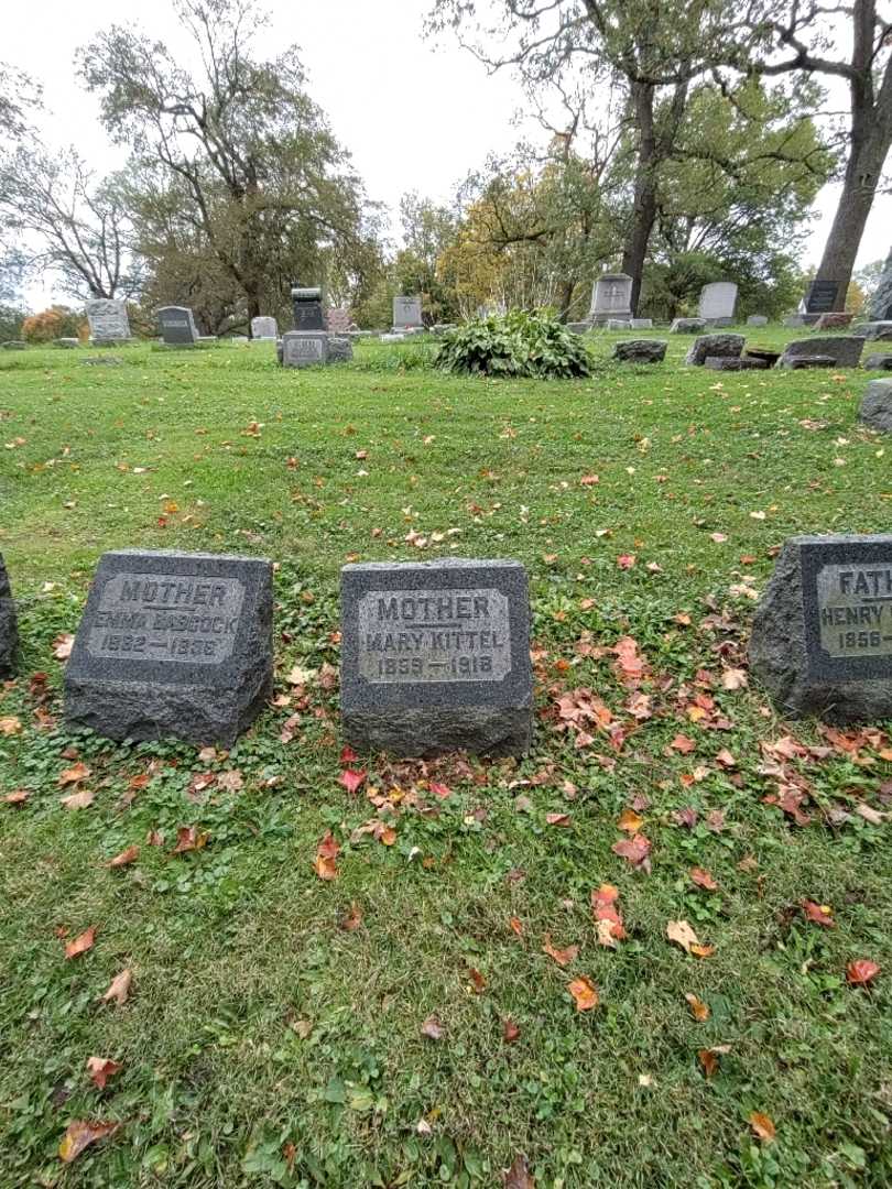 Mary Z. Kittel's grave. Photo 1