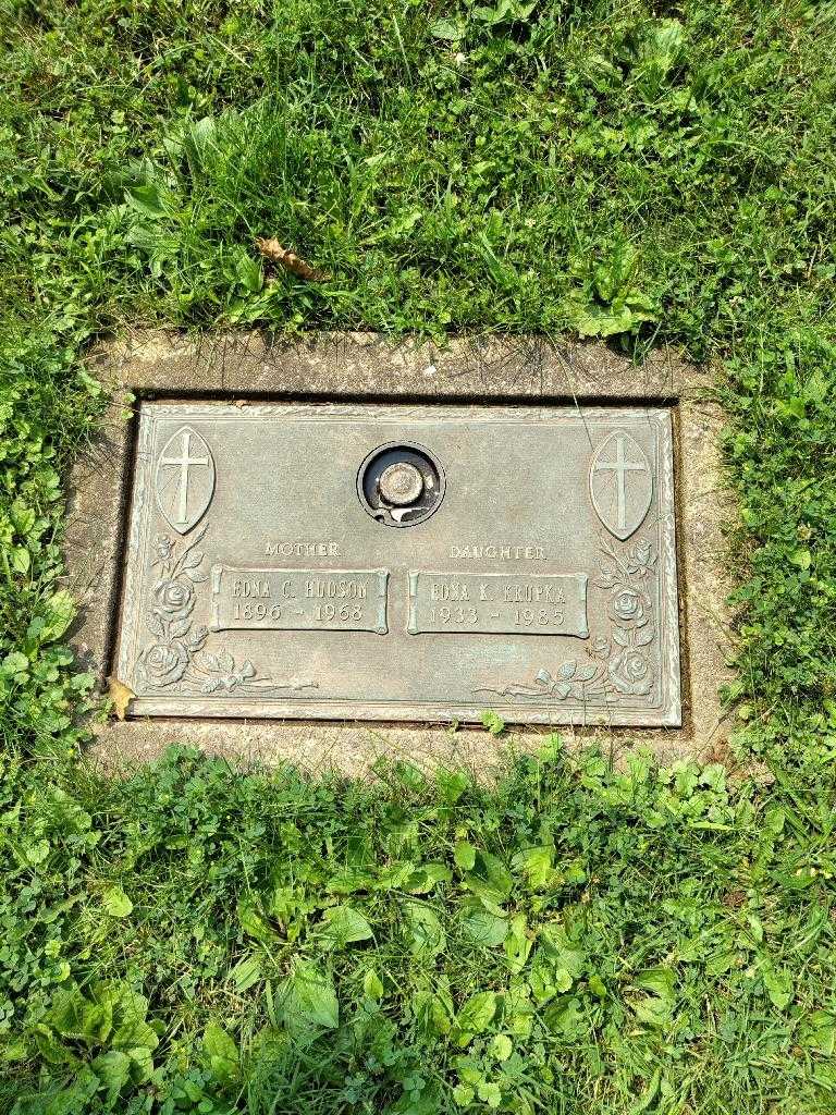 Edna K. Krupka's grave. Photo 2