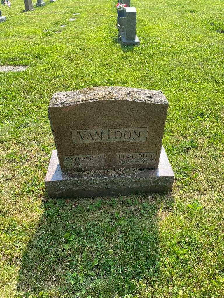 Elwood T. Van Loon's grave. Photo 2