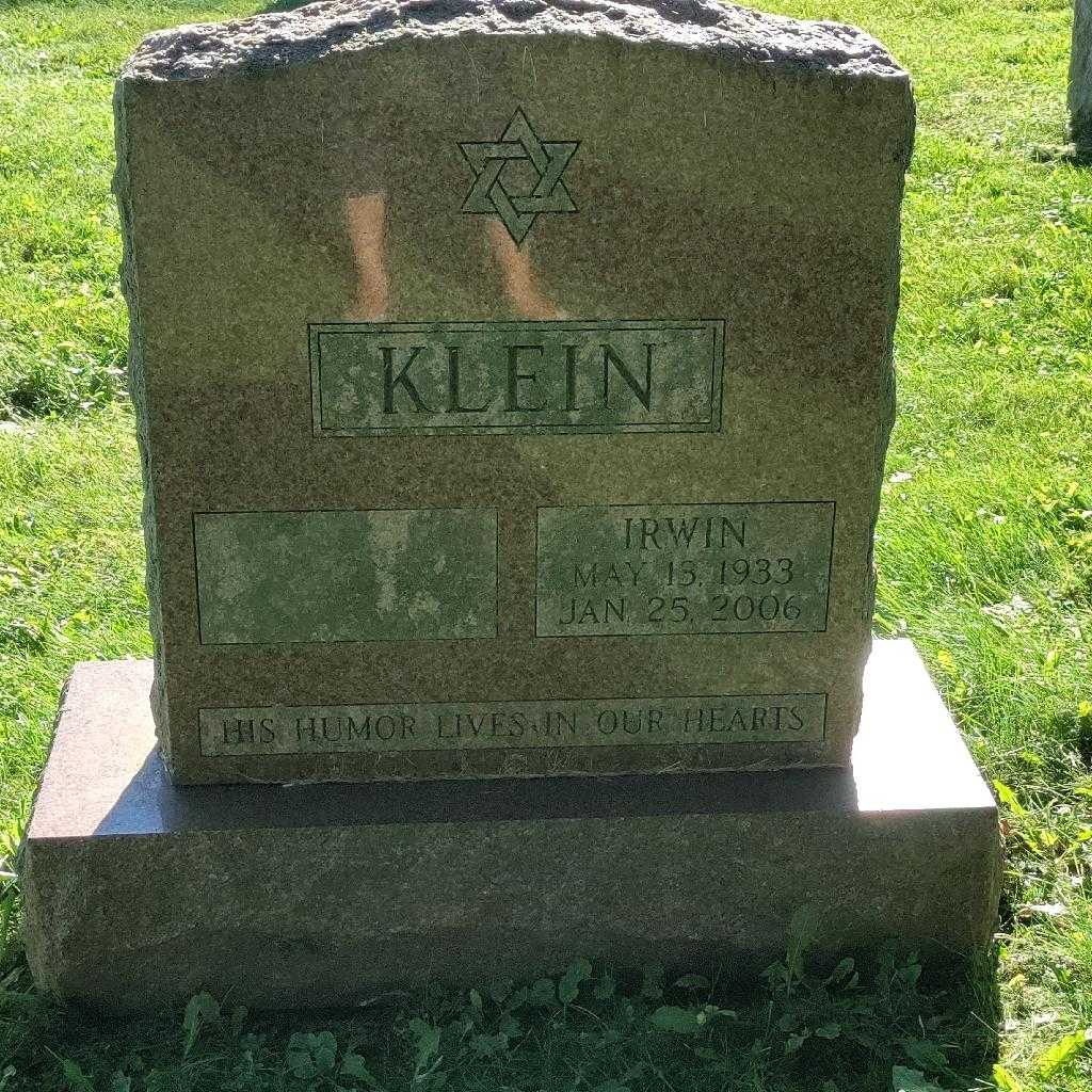 Irwin Klein's grave. Photo 2