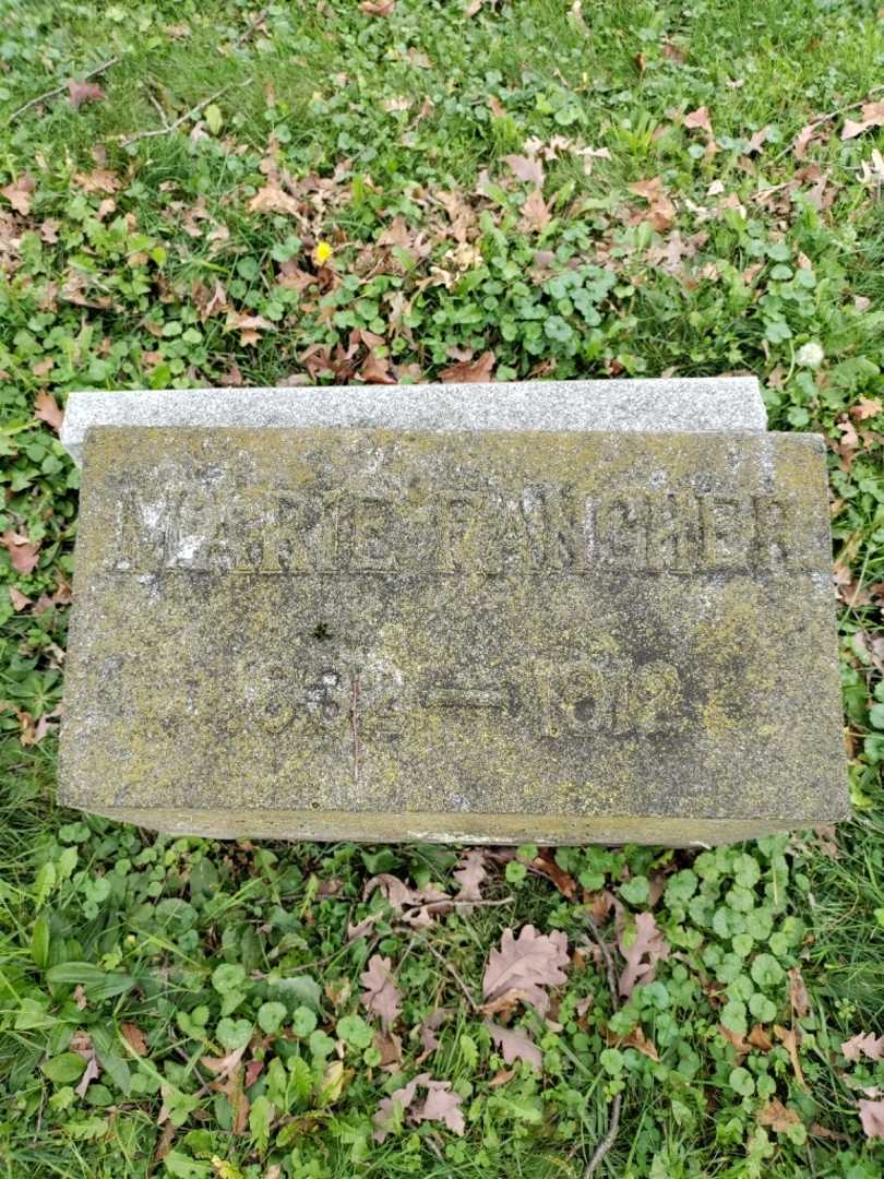 Marie Fancher's grave. Photo 3