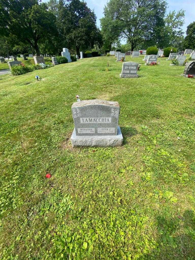 Peter C. La Macchia's grave. Photo 1