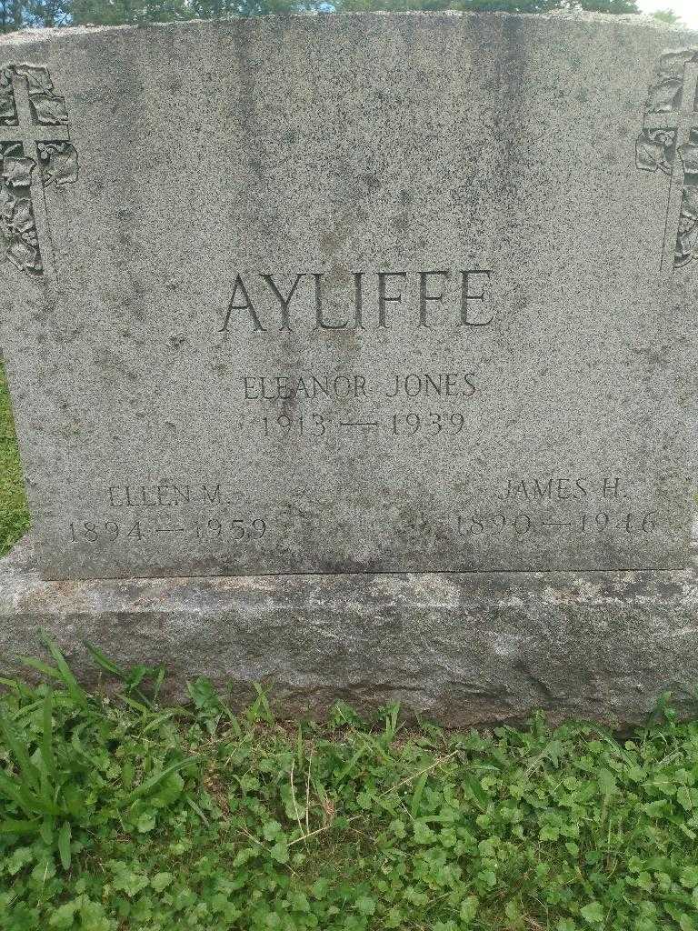 Deborah Sue Romer's grave. Photo 3