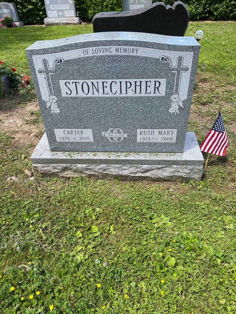 Carter Stonecipher's grave. Photo 2