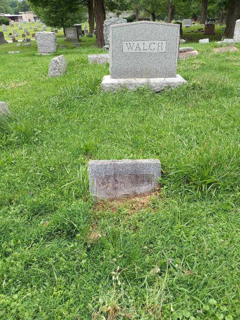 Paul M. Welch's grave. Photo 1