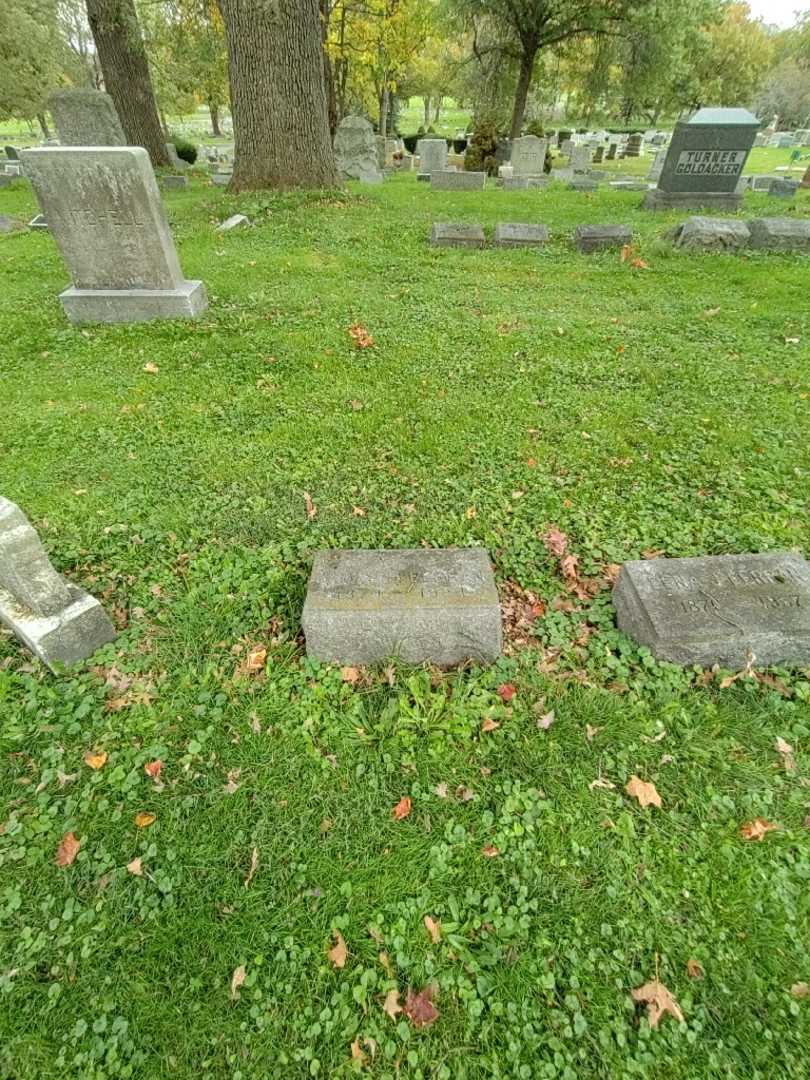James H. Ferran's grave. Photo 1