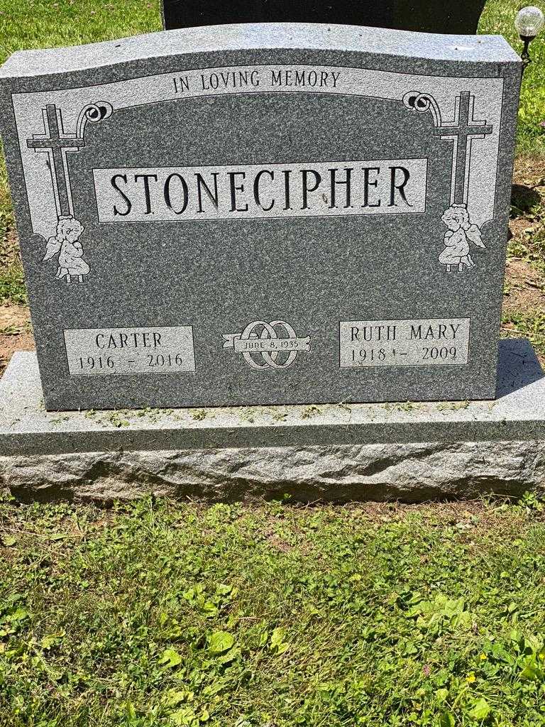 Ruth Mary Stonecipher's grave. Photo 3