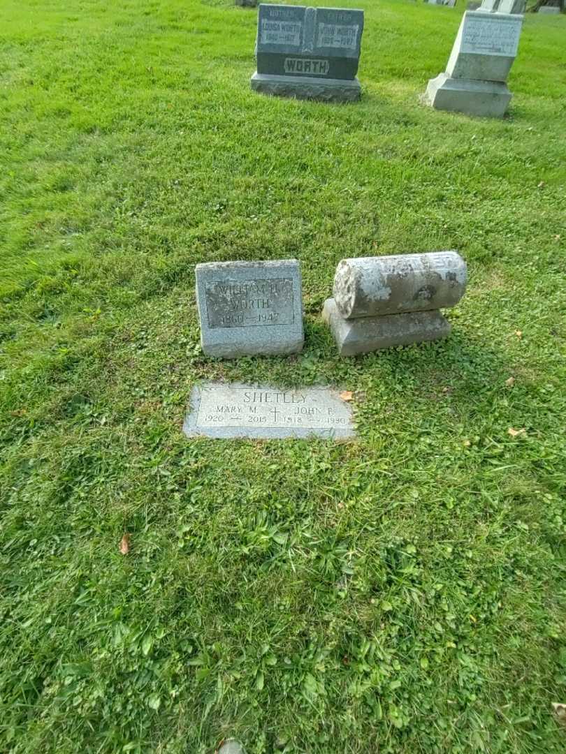 Mary M. Shetley's grave. Photo 1