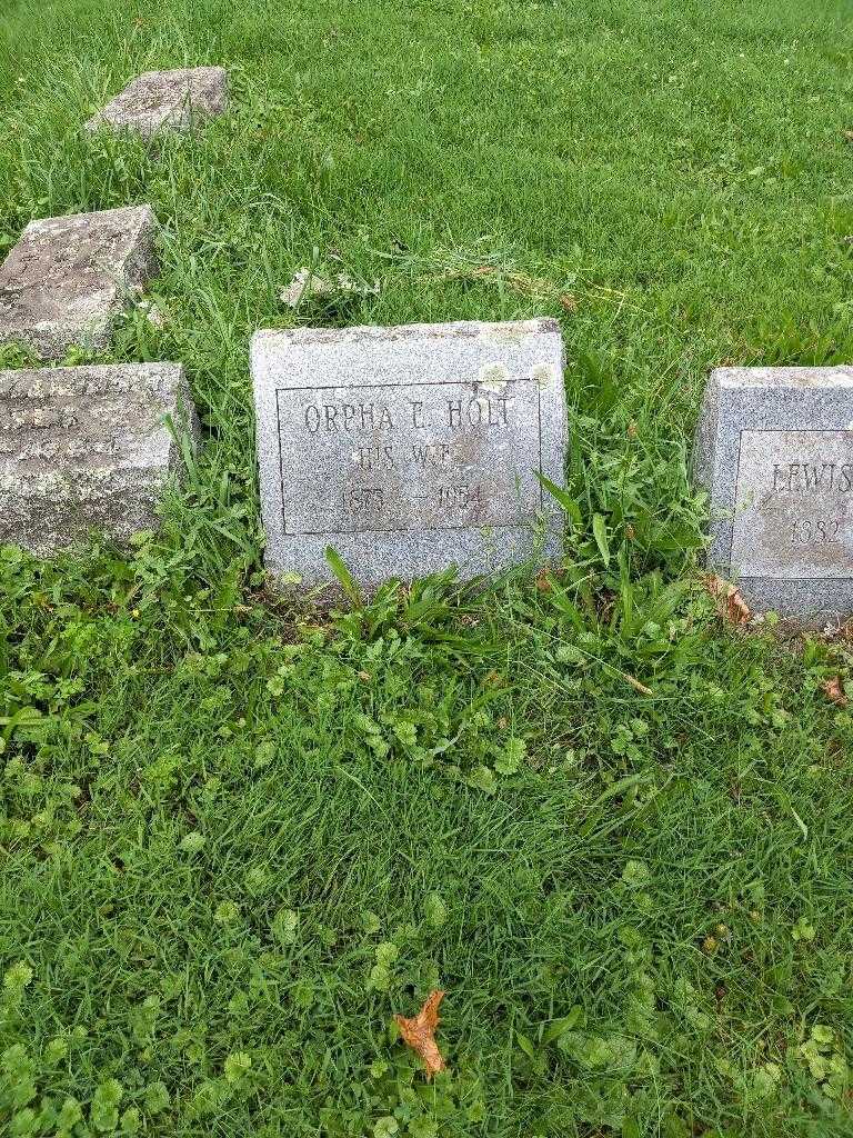 Orpha E. Holt's grave. Photo 2