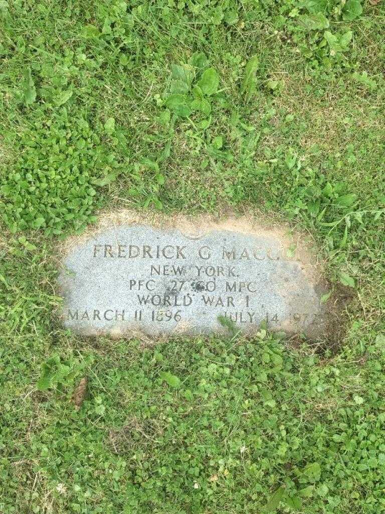 Fredrick G. Macco's grave. Photo 3
