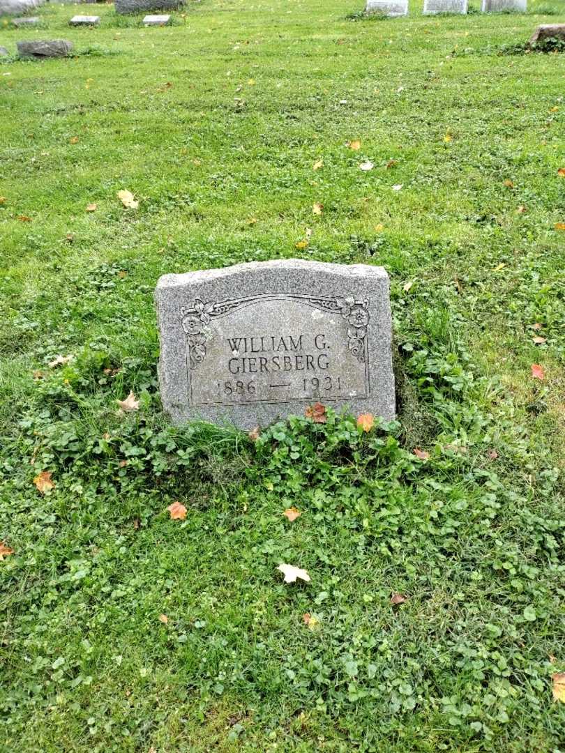 William G. Giersberg's grave. Photo 2