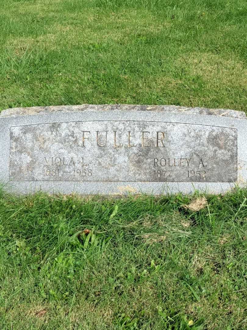 Rolley A. Fuller's grave. Photo 3