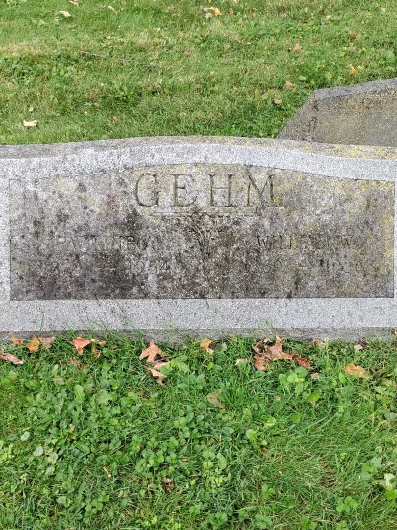 William W. Gehm's grave. Photo 3