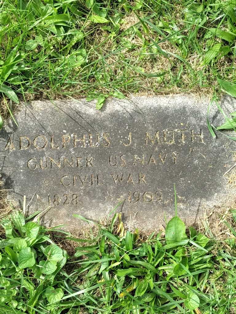 Adolphus J. Muth's grave. Photo 3