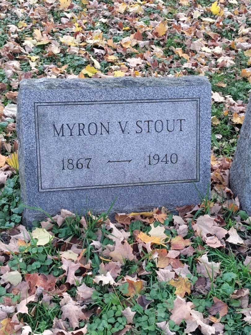 Myron V. Stout's grave. Photo 3