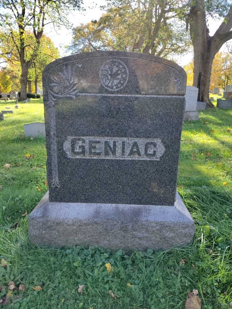 Charles A. Geniac's grave. Photo 4